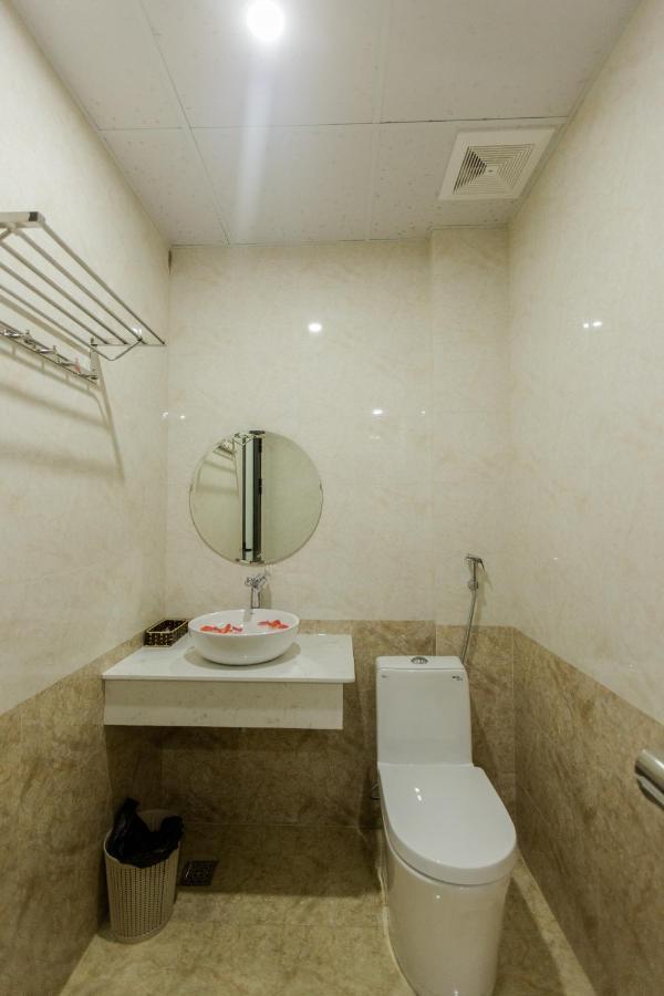 Bamboo Green Hotel Dong Hoi Exterior photo